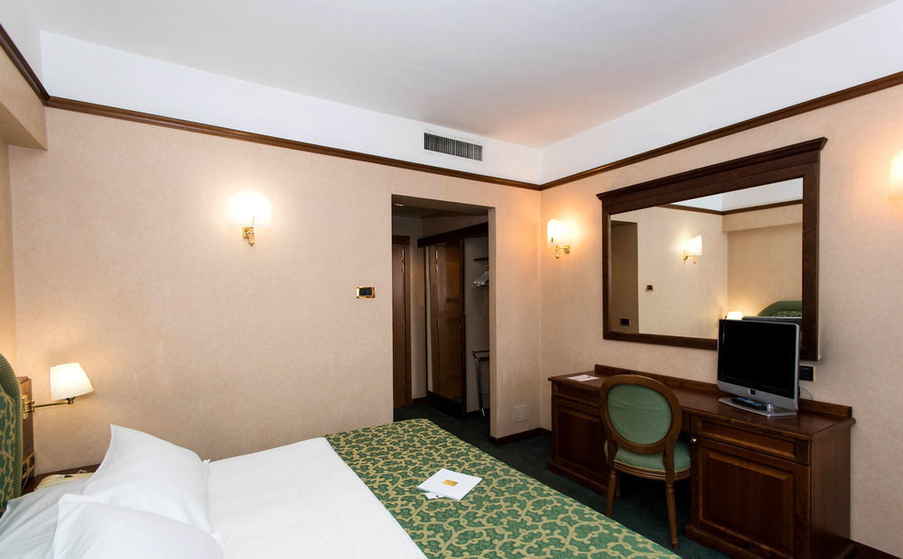 Nyx Hotel Rome By Leonardo Hotels Bagian luar foto